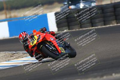 media/Sep-20-2025-TrackDaz (Sat) [[27f0cde673]]/A Group/12pm (Turn 1)/